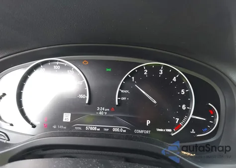 2021 BMW X3 xDrive30I z USA, uszkodzony, nr VIN 5UXTY5C08M9F87680